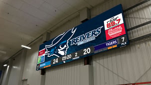 3310 IWCC Basketball Scoreboard in Game