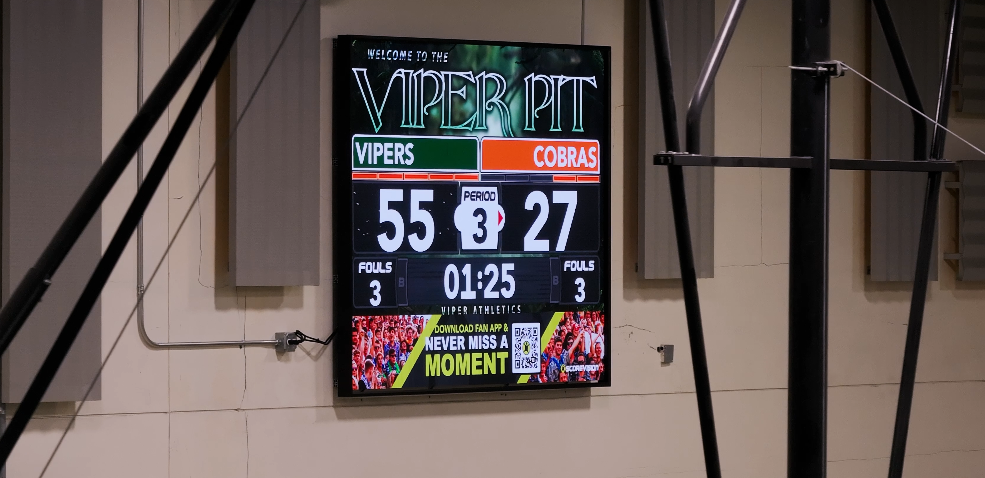 03_viper-pit-scoreboard_FILM2215-1